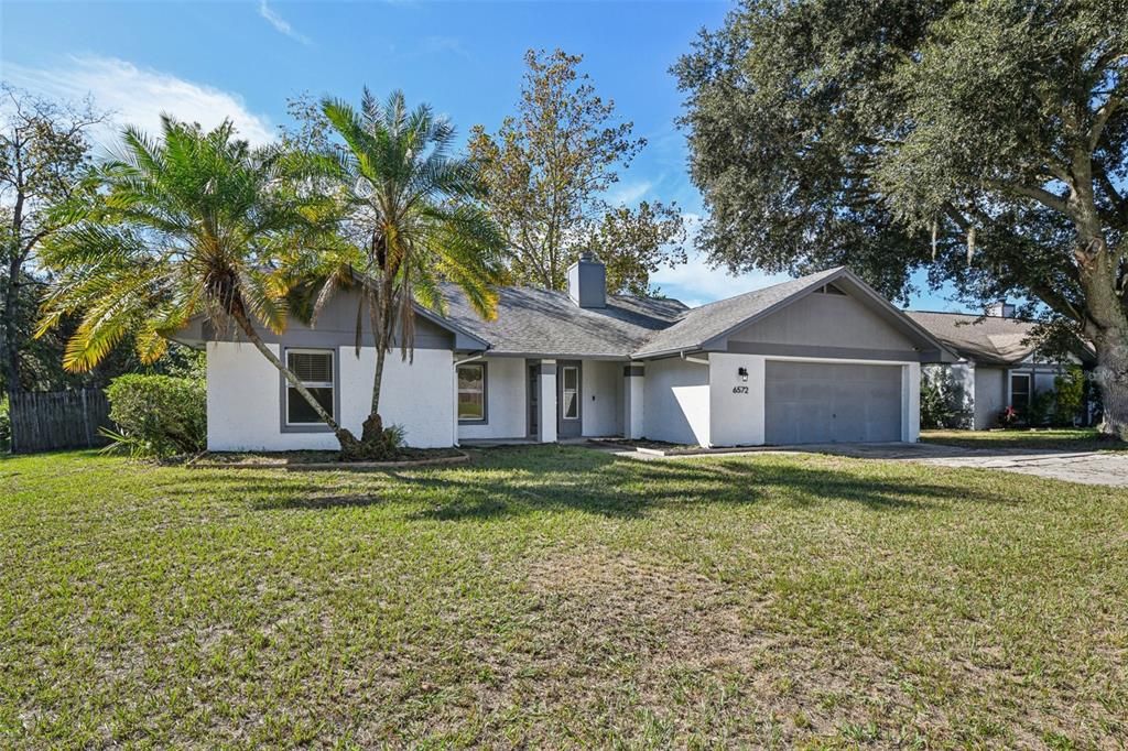 Active With Contract: $275,000 (2 beds, 2 baths, 1277 Square Feet)