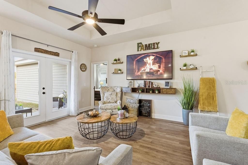 For Sale: $309,990 (3 beds, 2 baths, 1457 Square Feet)