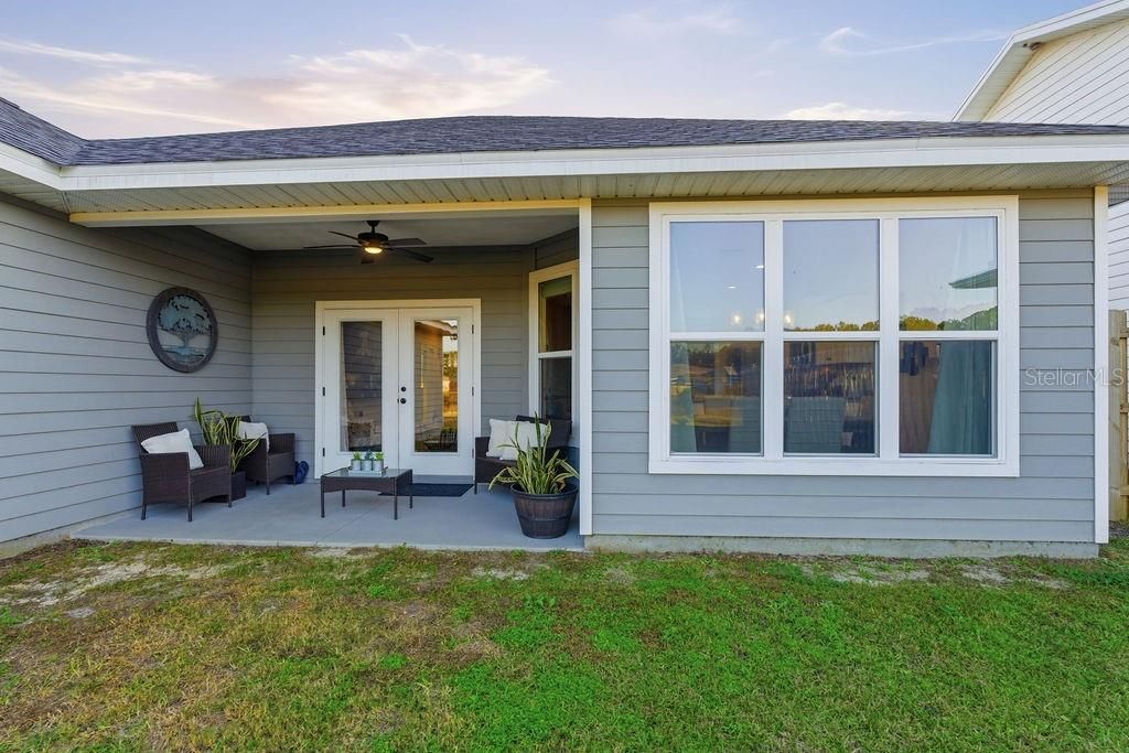 For Sale: $309,990 (3 beds, 2 baths, 1457 Square Feet)