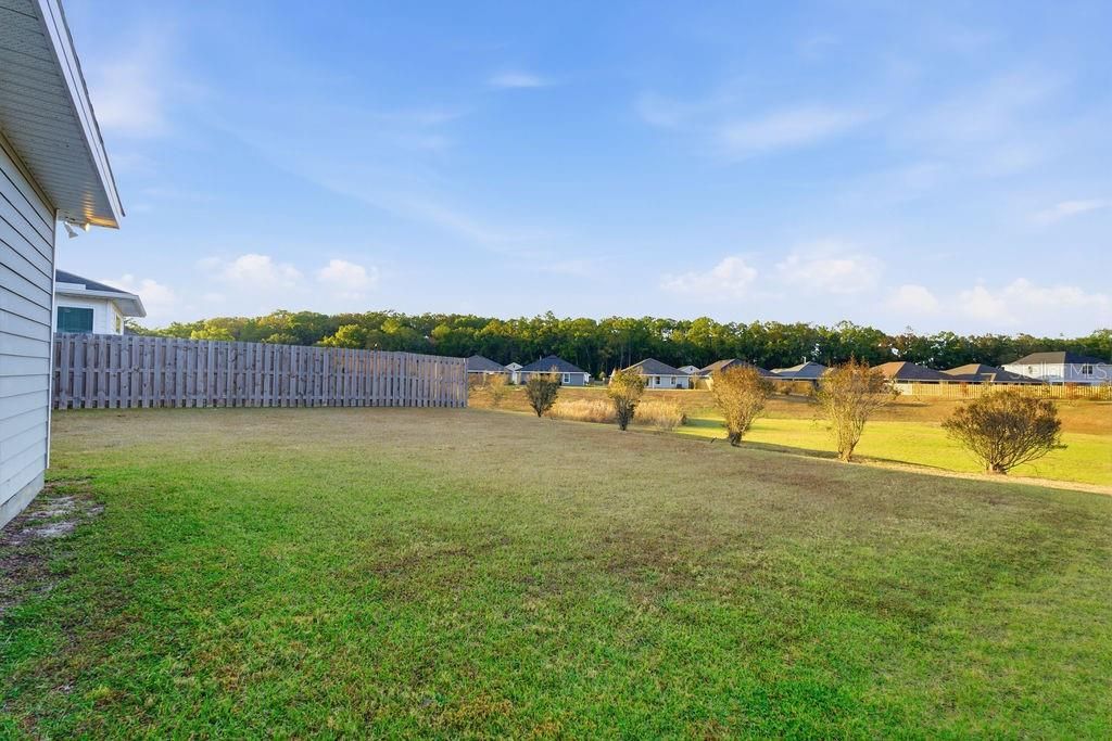 For Sale: $309,990 (3 beds, 2 baths, 1457 Square Feet)