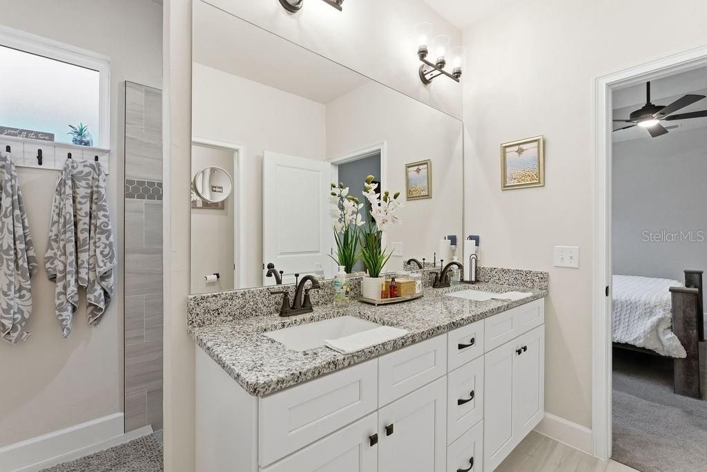 For Sale: $309,990 (3 beds, 2 baths, 1457 Square Feet)