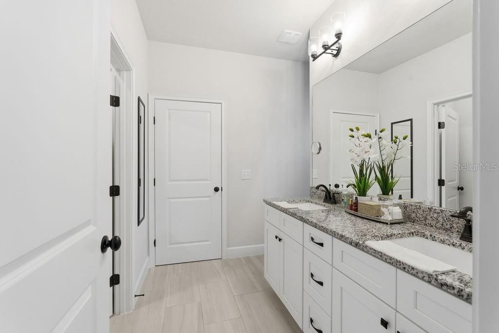 For Sale: $309,990 (3 beds, 2 baths, 1457 Square Feet)