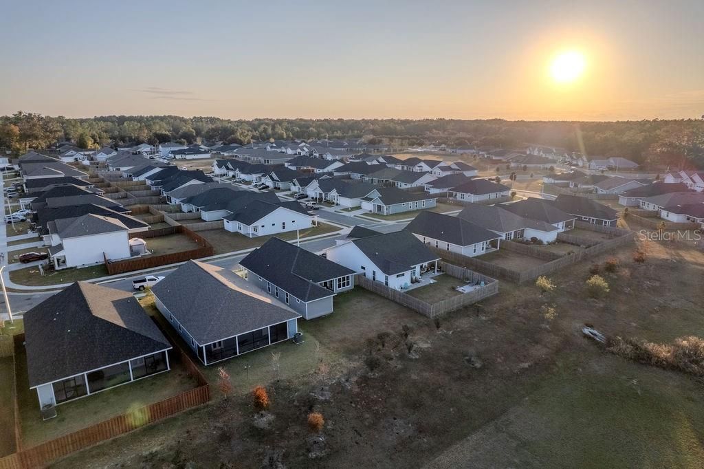 For Sale: $309,990 (3 beds, 2 baths, 1457 Square Feet)