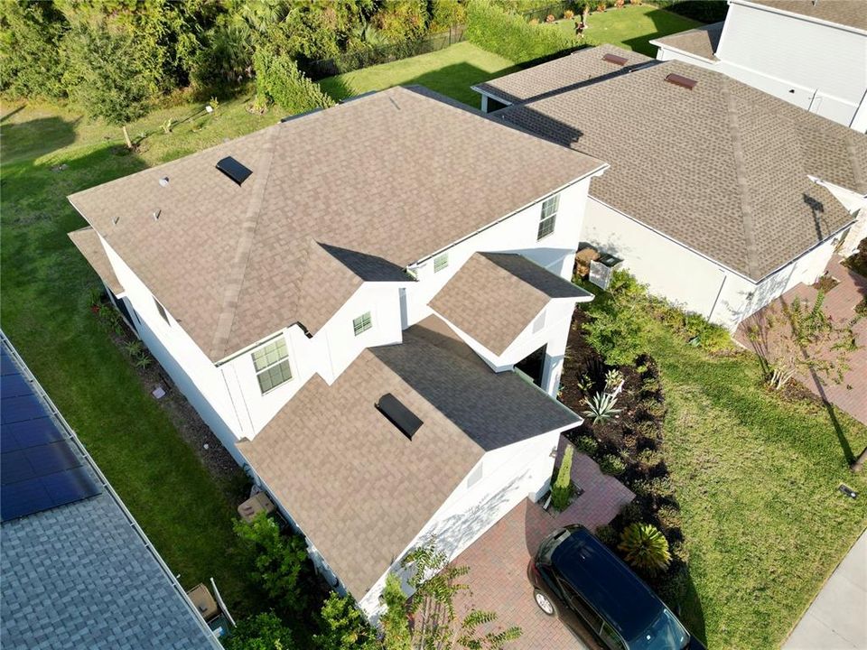 For Sale: $569,900 (4 beds, 3 baths, 2416 Square Feet)