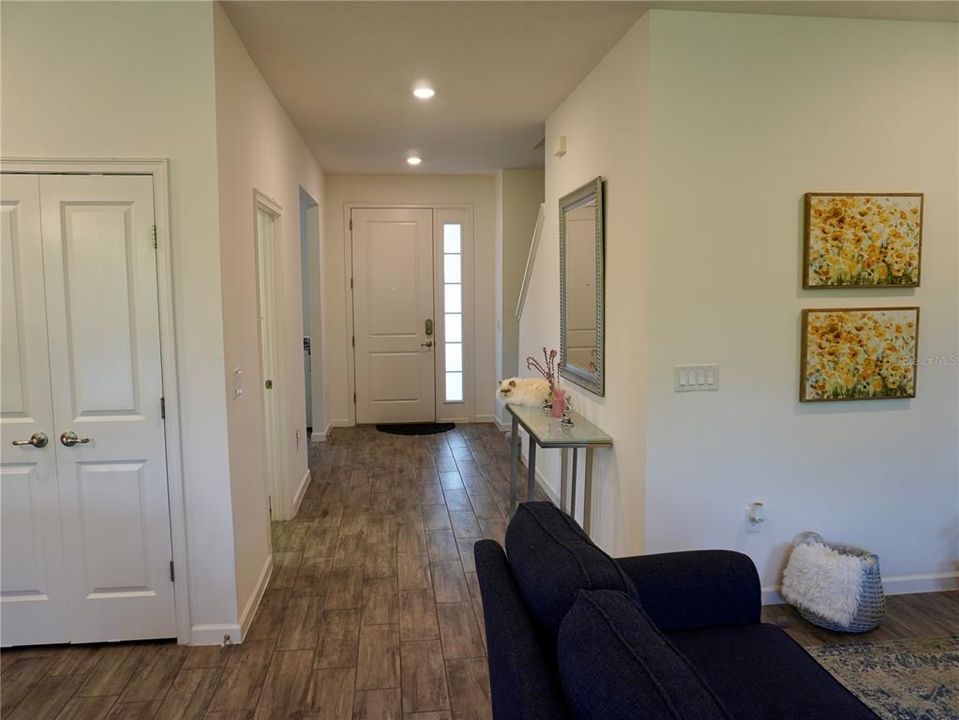 For Sale: $569,900 (4 beds, 3 baths, 2416 Square Feet)