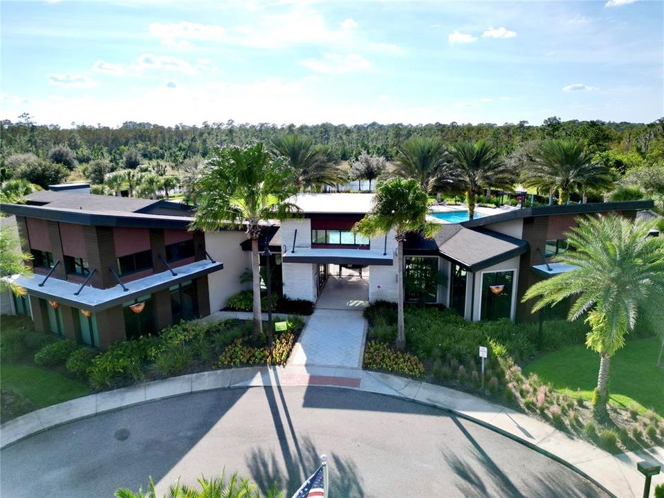 For Sale: $569,900 (4 beds, 3 baths, 2416 Square Feet)