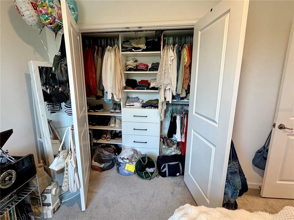 For Sale: $569,900 (4 beds, 3 baths, 2416 Square Feet)