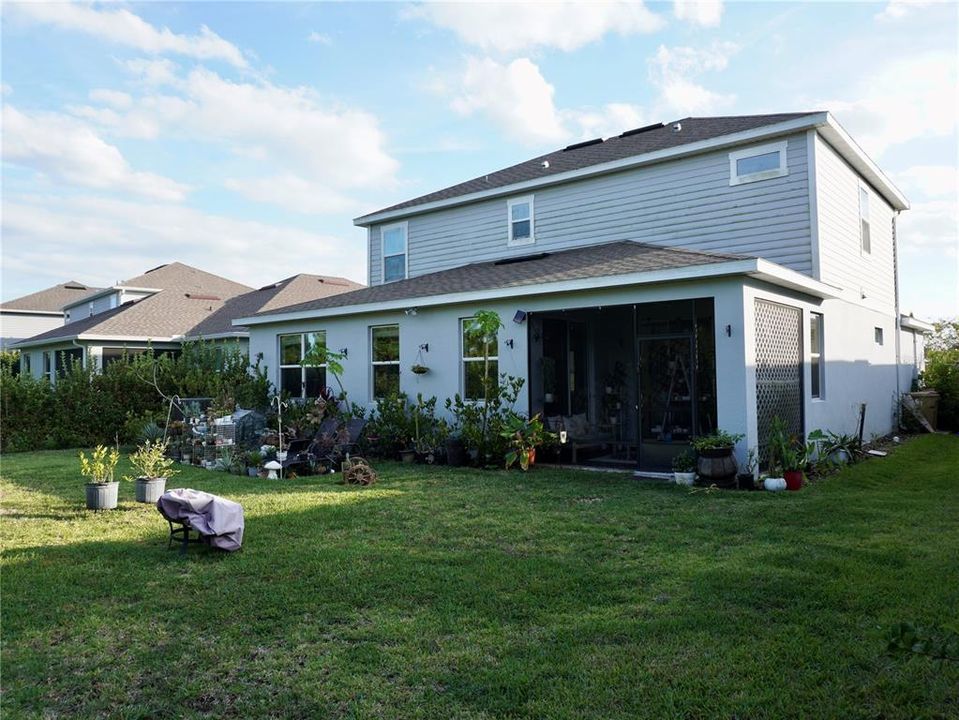 For Sale: $569,900 (4 beds, 3 baths, 2416 Square Feet)