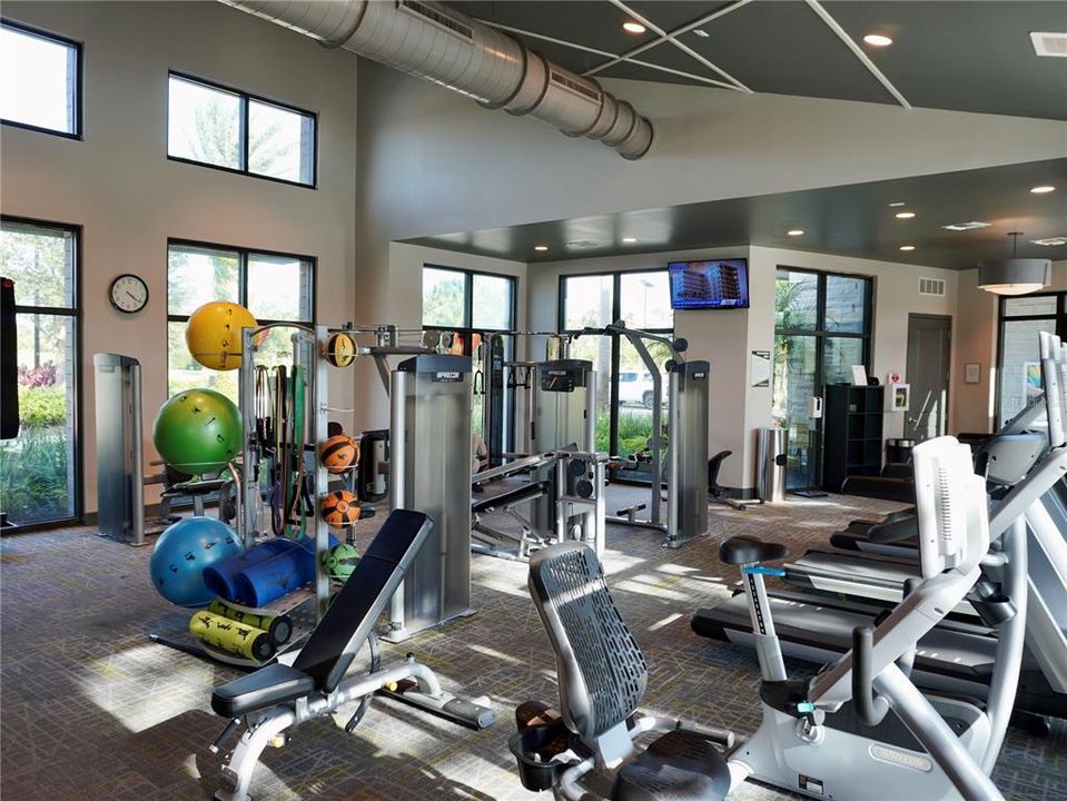 For Sale: $569,900 (4 beds, 3 baths, 2416 Square Feet)