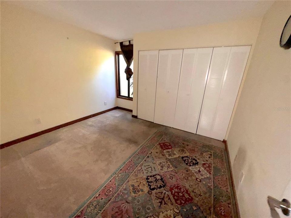 For Sale: $126,500 (3 beds, 2 baths, 1379 Square Feet)