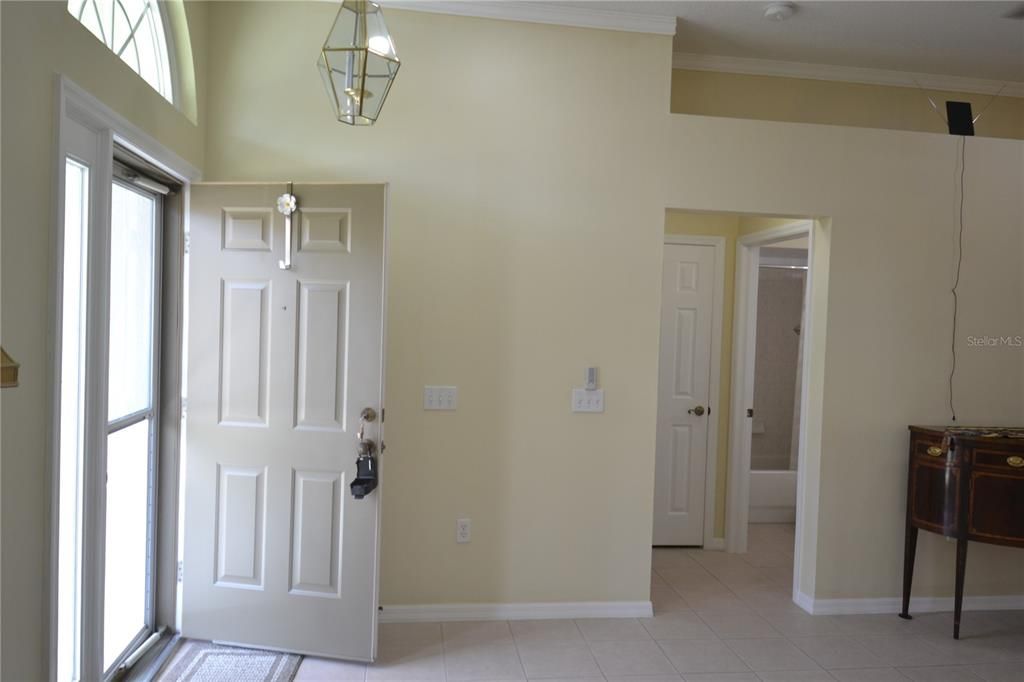 В аренду: $2,100 (2 спален, 2 ванн, 1357 Квадратных фут)