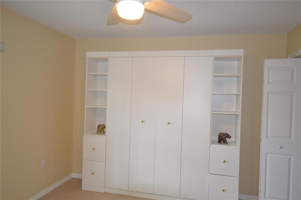 В аренду: $2,100 (2 спален, 2 ванн, 1357 Квадратных фут)