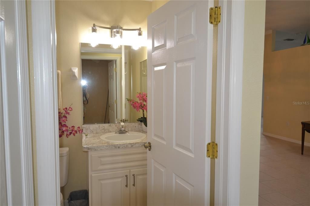 В аренду: $2,100 (2 спален, 2 ванн, 1357 Квадратных фут)