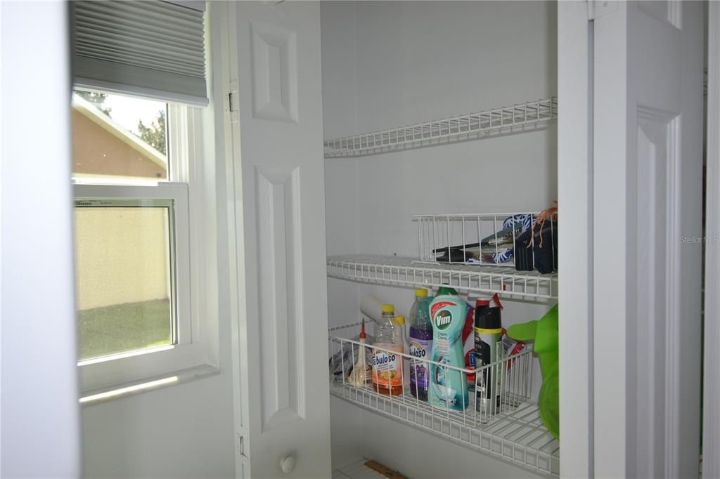 В аренду: $2,100 (2 спален, 2 ванн, 1357 Квадратных фут)