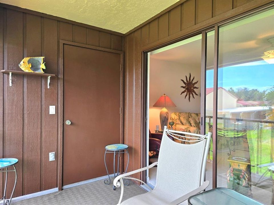 For Sale: $169,900 (2 beds, 2 baths, 1059 Square Feet)