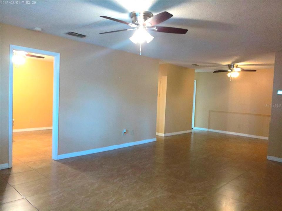 For Rent: $1,400 (1 beds, 1 baths, 753 Square Feet)