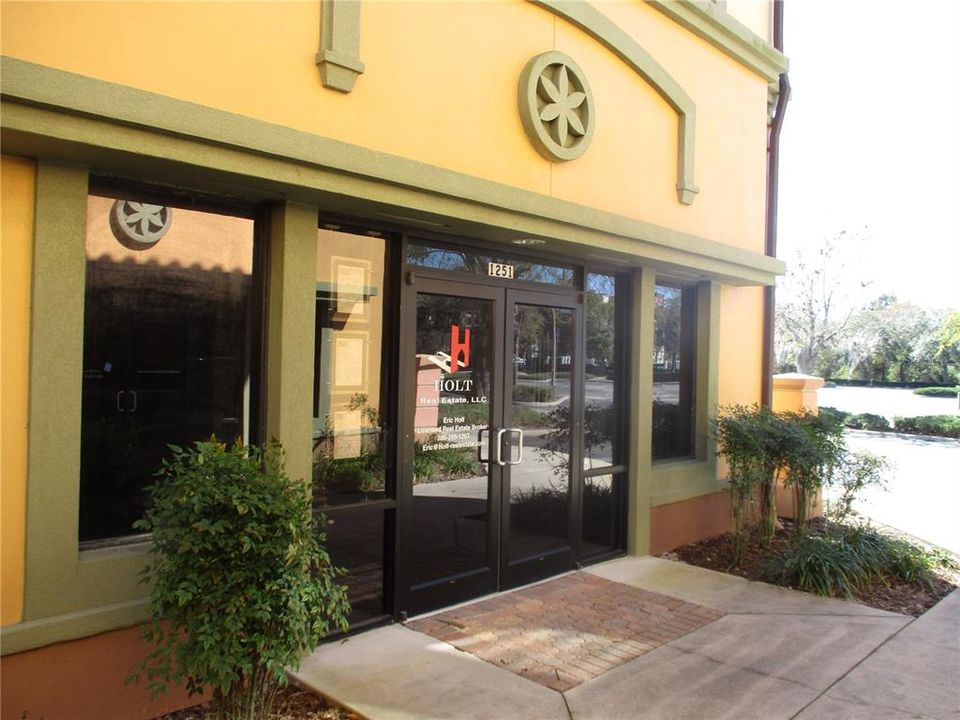 En Venta: $319,900 (0 camas, 0 baños, 1260 Pies cuadrados)