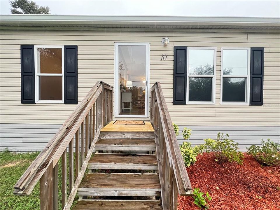 На продажу: $189,900 (3 спален, 2 ванн, 1280 Квадратных фут)