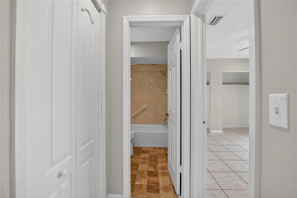 Active With Contract: $340,000 (4 beds, 2 baths, 1694 Square Feet)