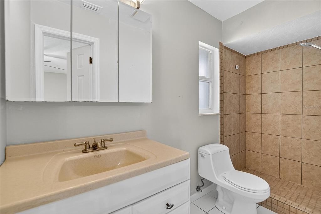 Active With Contract: $340,000 (4 beds, 2 baths, 1694 Square Feet)