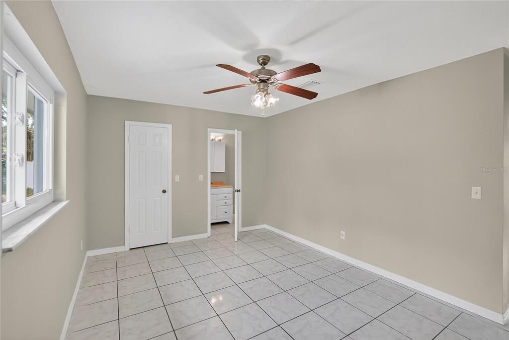 Active With Contract: $340,000 (4 beds, 2 baths, 1694 Square Feet)