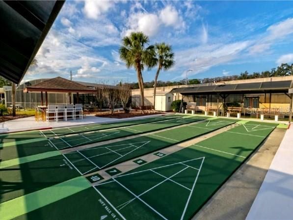 Activo con contrato: $345,000 (2 camas, 2 baños, 1340 Pies cuadrados)