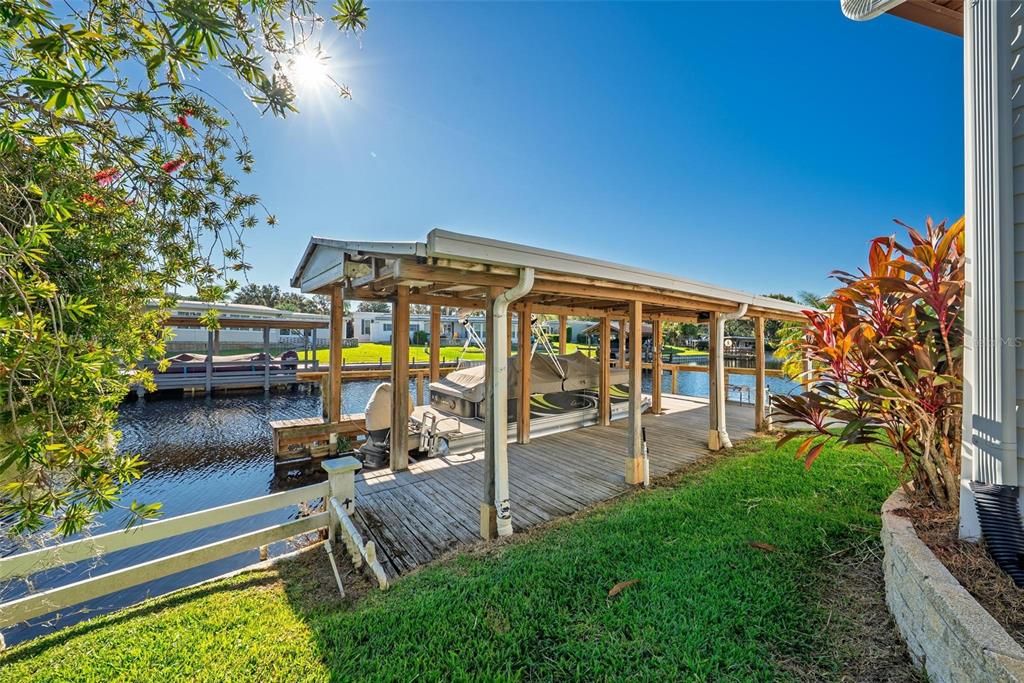 Activo con contrato: $345,000 (2 camas, 2 baños, 1340 Pies cuadrados)