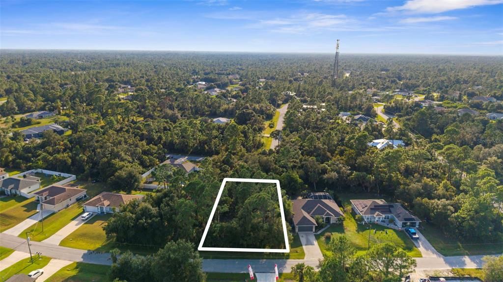 На продажу: $30,000 (0.24 acres)