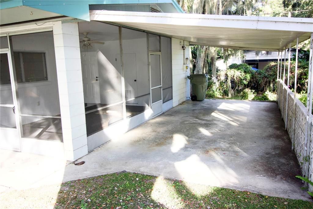 待售: $199,900 (2 贝兹, 1 浴室, 858 平方英尺)