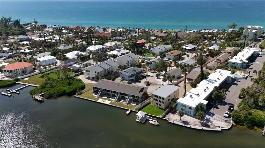 For Rent: $5,995 (4 beds, 3 baths, 1824 Square Feet)