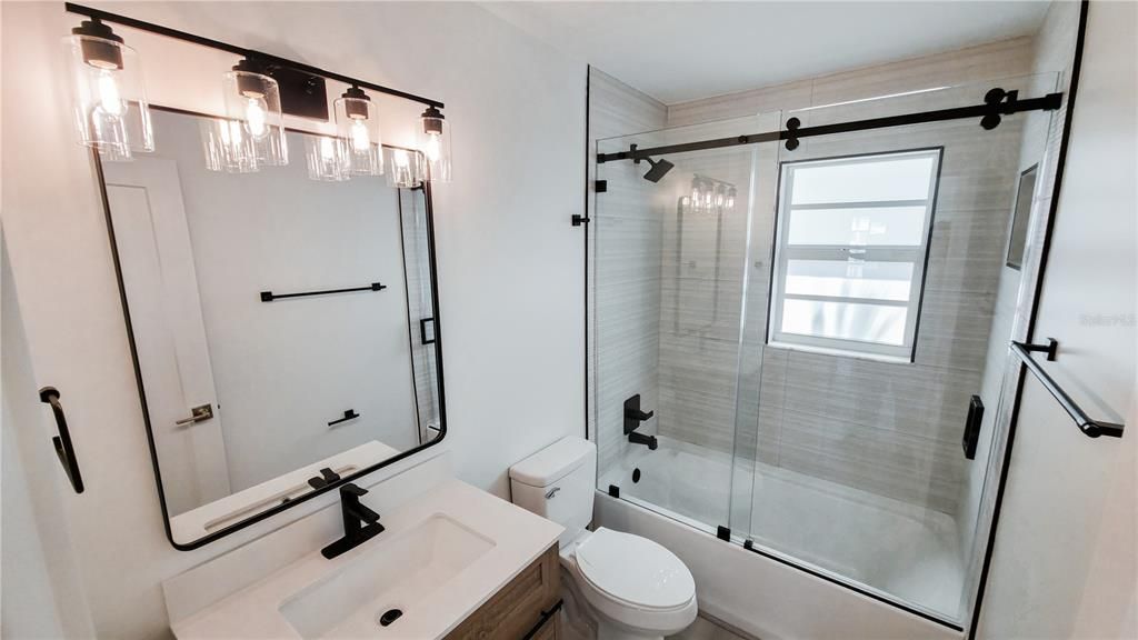 For Rent: $5,995 (4 beds, 3 baths, 1824 Square Feet)