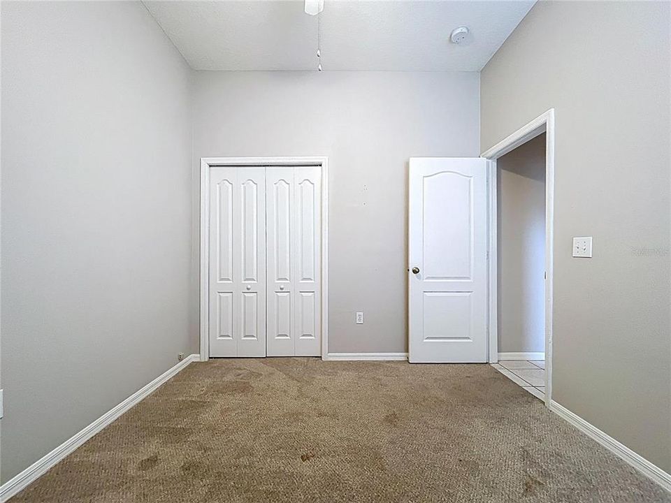 For Sale: $399,900 (4 beds, 3 baths, 1969 Square Feet)