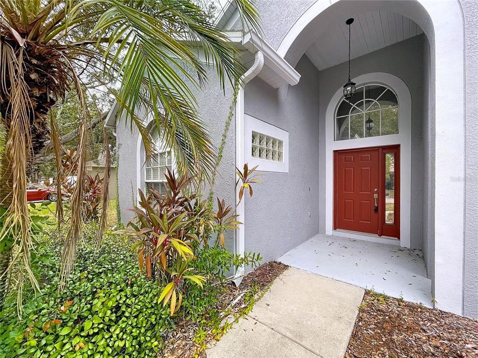 For Sale: $399,900 (4 beds, 3 baths, 1969 Square Feet)