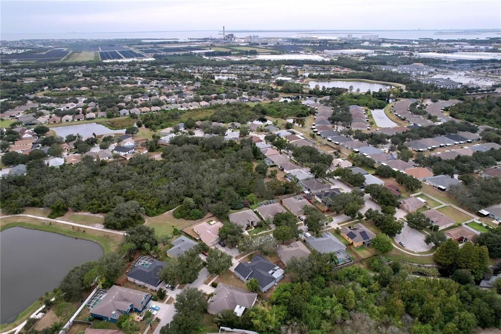 For Sale: $399,900 (4 beds, 3 baths, 1969 Square Feet)