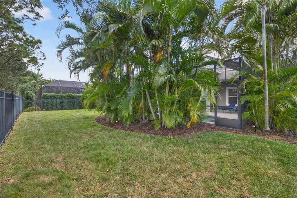 For Sale: $675,000 (4 beds, 3 baths, 3239 Square Feet)