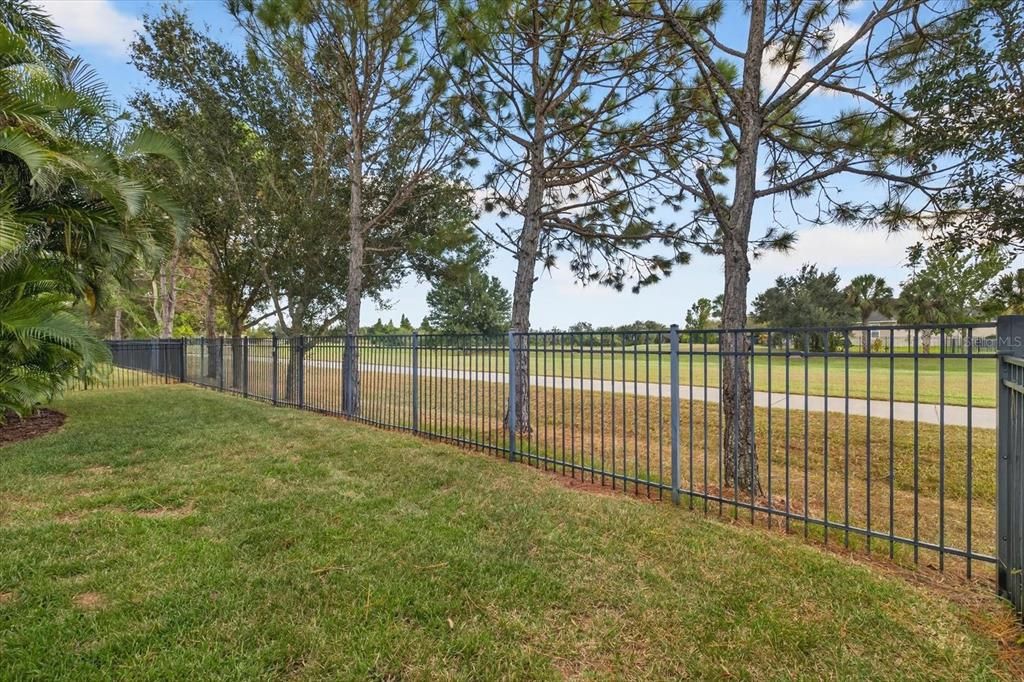 For Sale: $675,000 (4 beds, 3 baths, 3239 Square Feet)