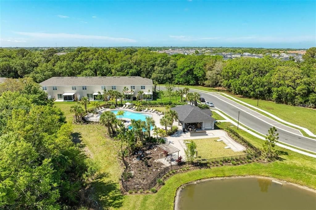 For Rent: $2,300 (3 beds, 2 baths, 1407 Square Feet)