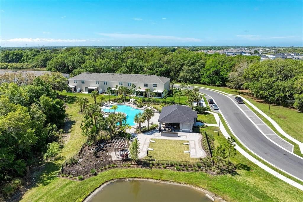 For Rent: $2,300 (3 beds, 2 baths, 1407 Square Feet)