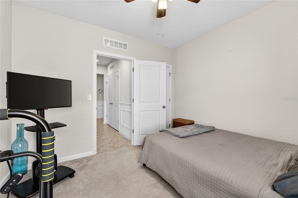 For Sale: $325,000 (4 beds, 2 baths, 1708 Square Feet)