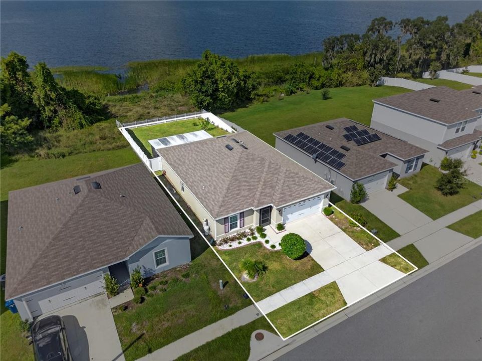 For Sale: $325,000 (4 beds, 2 baths, 1708 Square Feet)