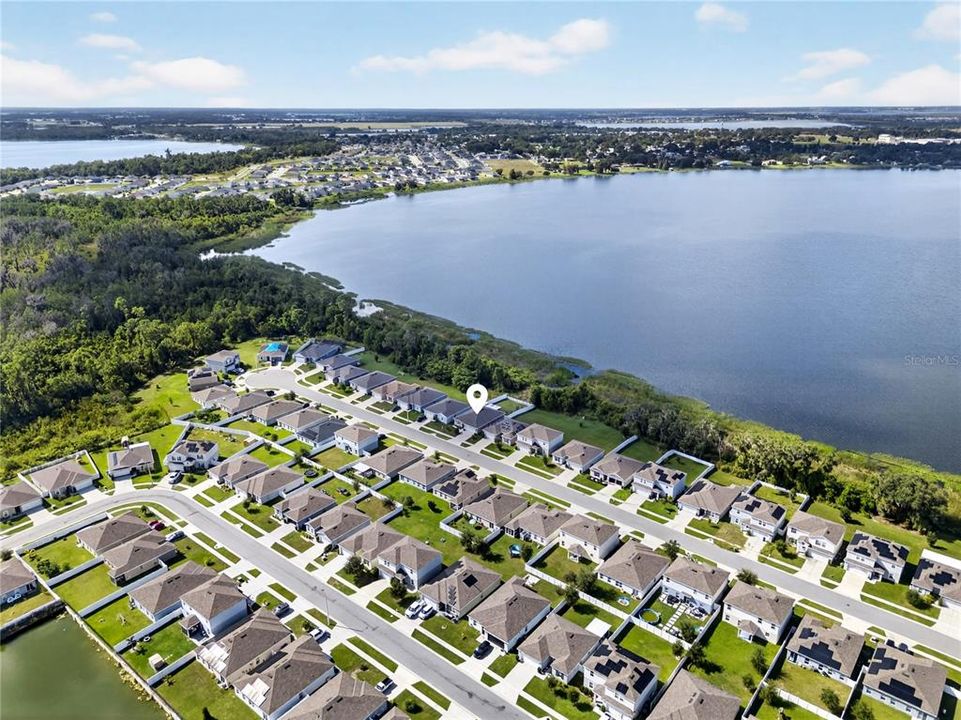 For Sale: $325,000 (4 beds, 2 baths, 1708 Square Feet)