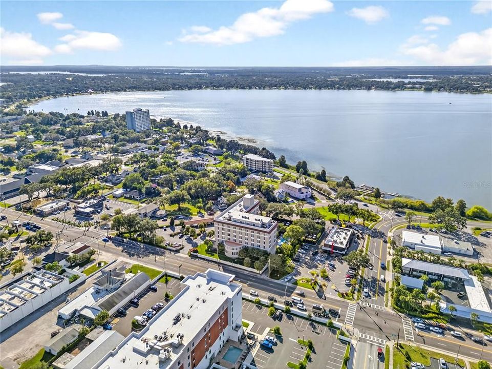 待售: $140,000 (1 贝兹, 1 浴室, 714 平方英尺)