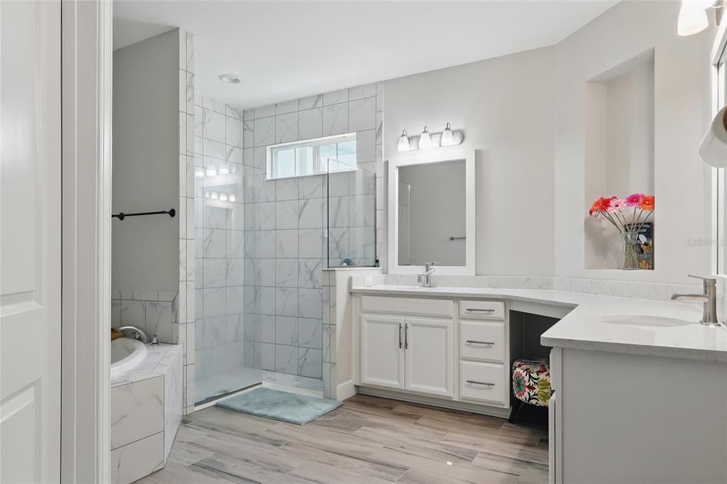 For Sale: $769,900 (4 beds, 3 baths, 3678 Square Feet)