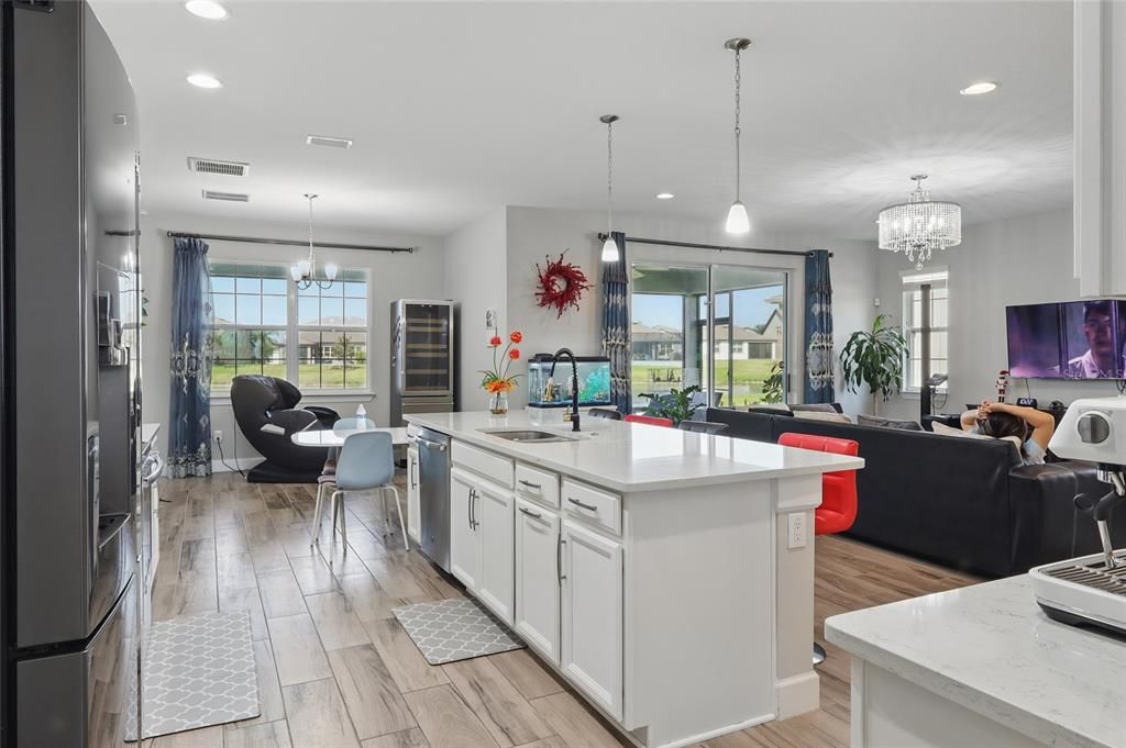 For Sale: $769,900 (4 beds, 3 baths, 3678 Square Feet)