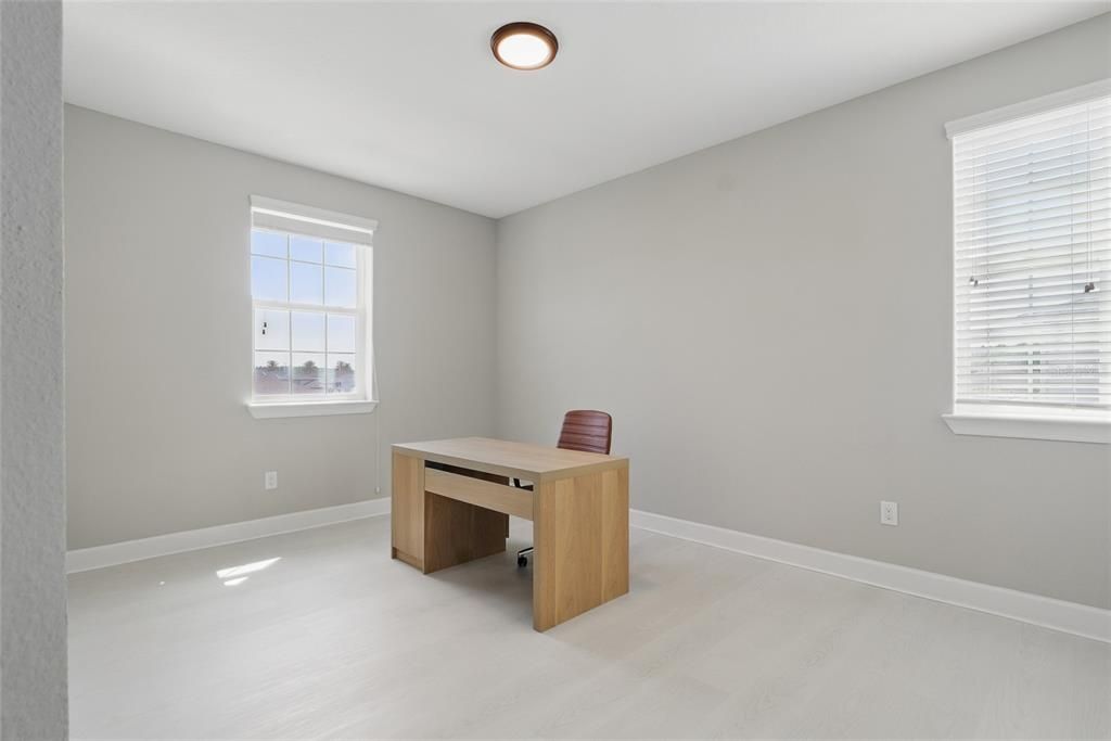 For Sale: $769,900 (4 beds, 3 baths, 3678 Square Feet)