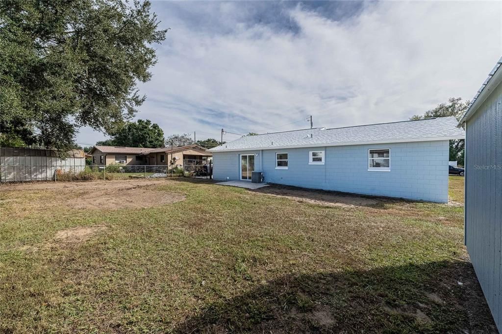 For Sale: $280,000 (4 beds, 2 baths, 1177 Square Feet)