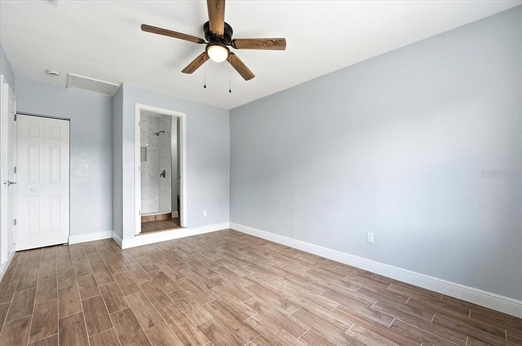 For Sale: $280,000 (4 beds, 2 baths, 1177 Square Feet)