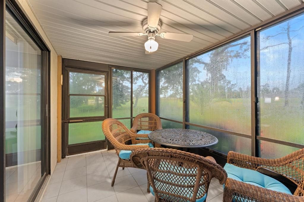 Под контрактом: $162,900 (2 спален, 2 ванн, 1144 Квадратных фут)