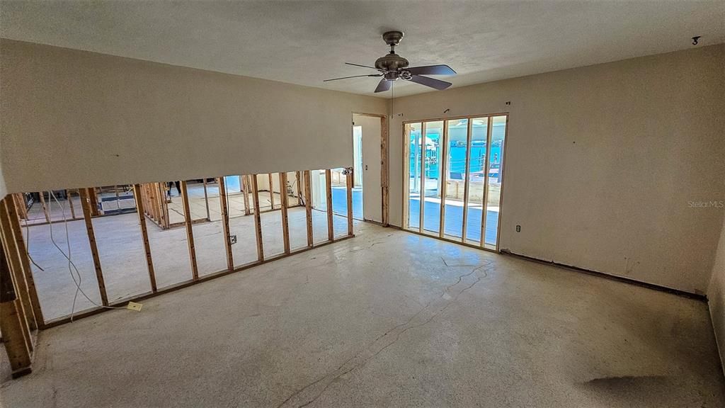 For Sale: $1,300,000 (3 beds, 2 baths, 2165 Square Feet)