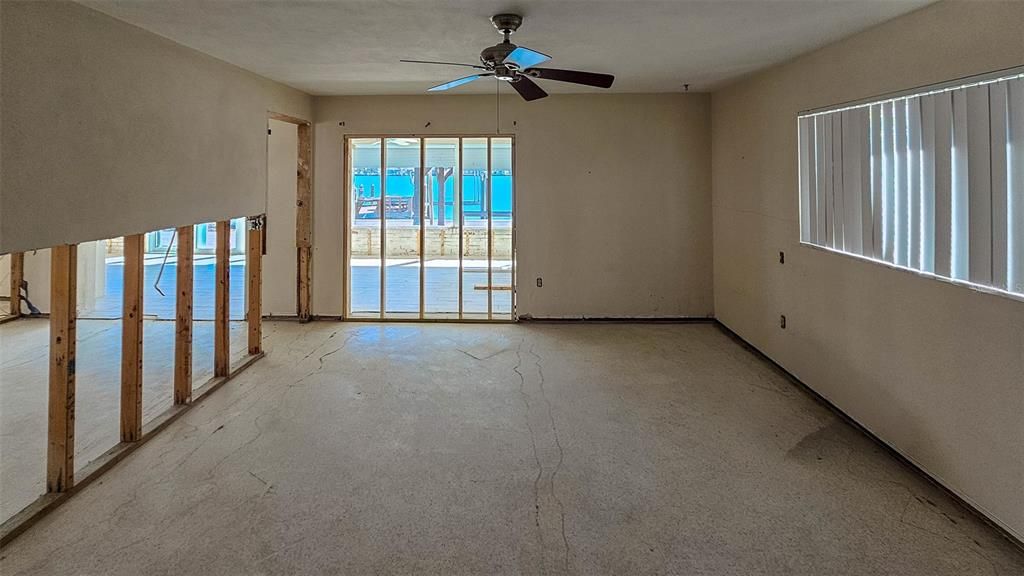 For Sale: $1,300,000 (3 beds, 2 baths, 2165 Square Feet)